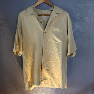 TOMMY BAHAMA men’s 100 % silk button down shirt size M